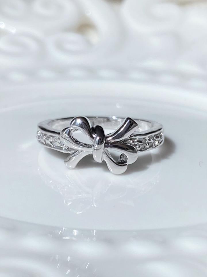 baby ribbon ring