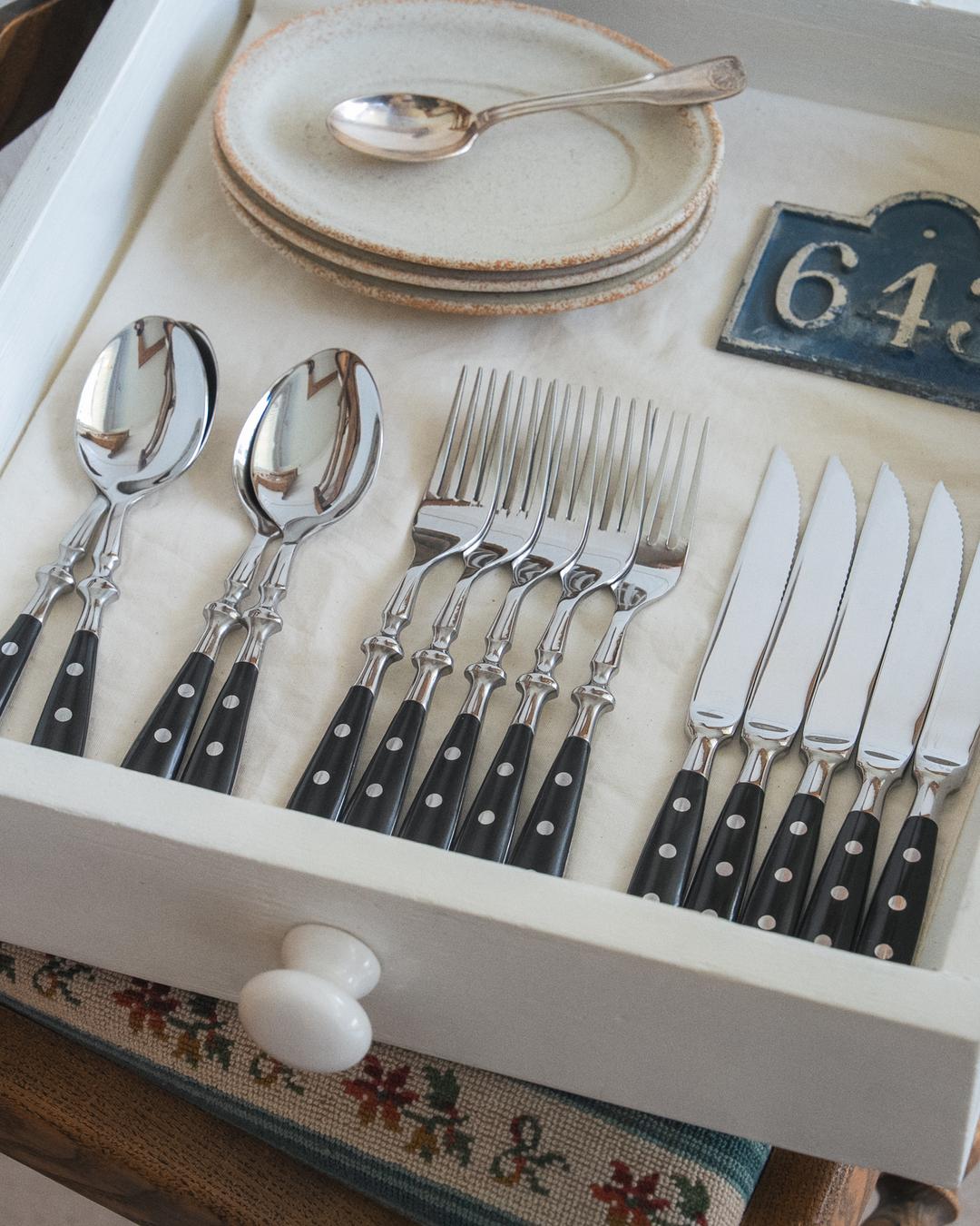 Ash Dinner Cutlery