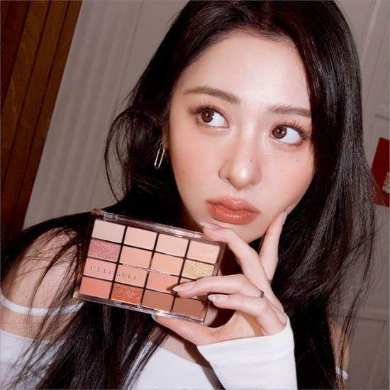 [선착순마스카라0원증정/16구 팔레트] 웨이크메이크 소프트 블러링 아이팔레트 8COLOR
