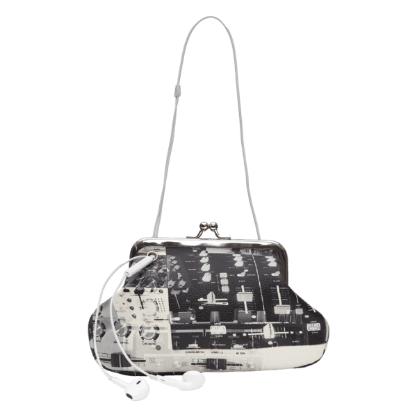 [ PRE-ORDER / Takes approx 4 weeks ] DJ PURSE W/EARPHONES