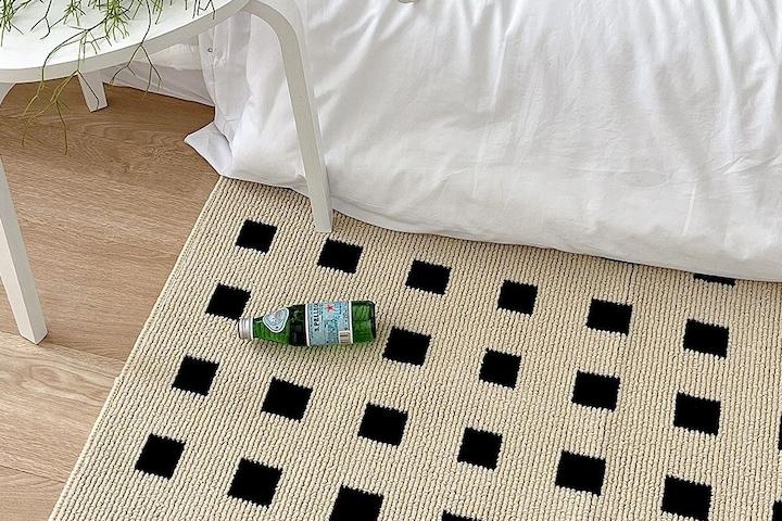 온마이무드 스퀘어루프 인테리어 디자인 러그 카페트 먼지방지 4size 2colors