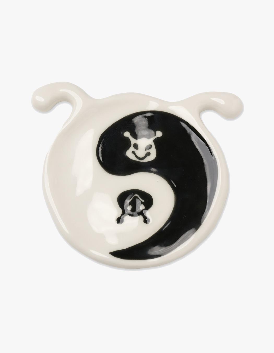 Sugar Vinyl Ailen Ceramic Tray - Black