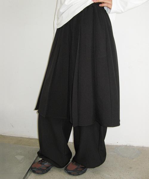 LAYERED PLEATED SKIRT PANTS BLACK