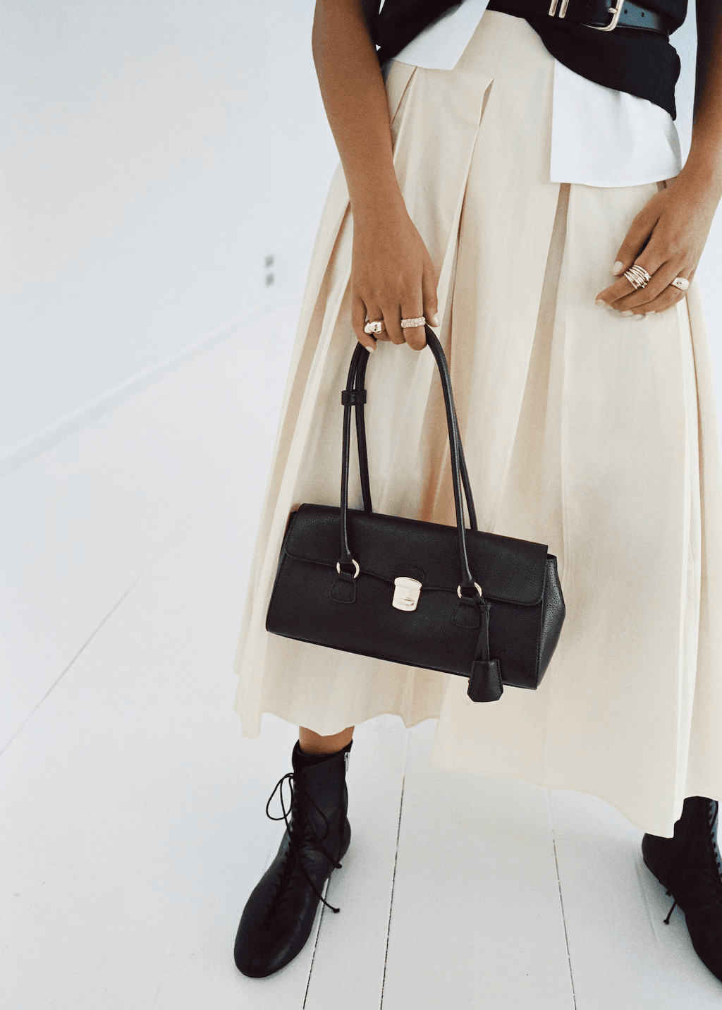 시티 플랩 숄더 백