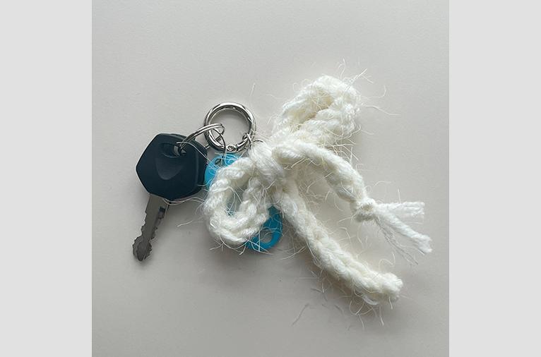 [벗베럴] 리본키링 화이트