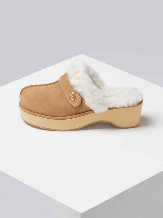 Luv clog(Peanut butter)