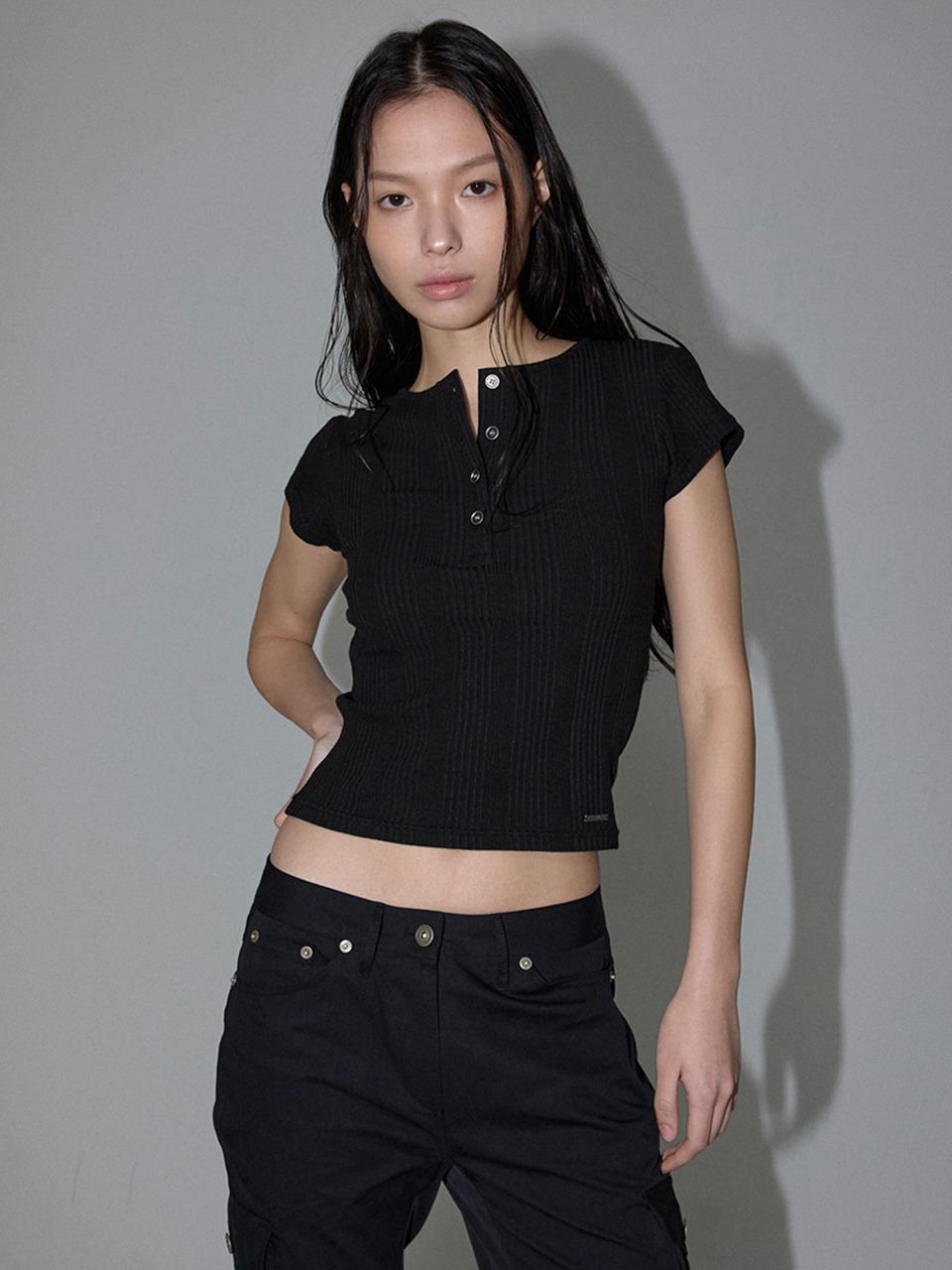 [3rd Reorder] Silvery Button Top (black)