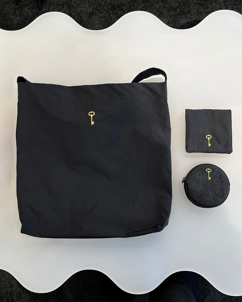 [Limited] 도나앤디 브리티시 키 자수 파우치 & 에코백