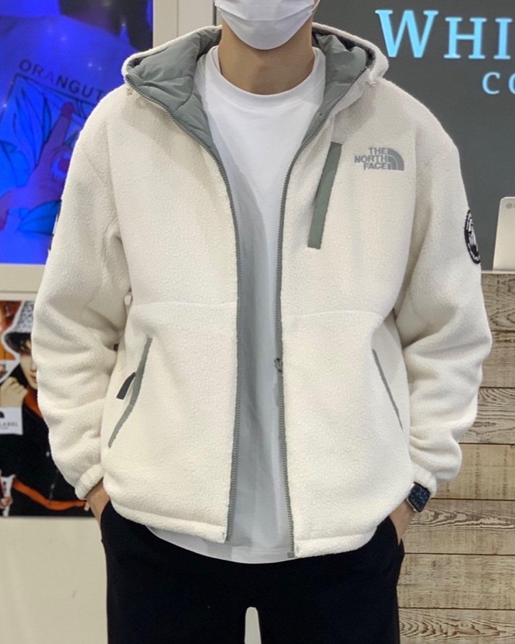 노스페이스화이트라벨 공용 리모 리버시블 후디 플리스 자켓 NJ4FN54J