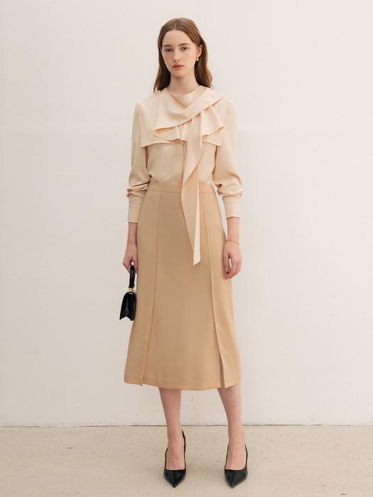 LESSIE Scallop-stitched panel long skirt (Peach beige/Deep navy)