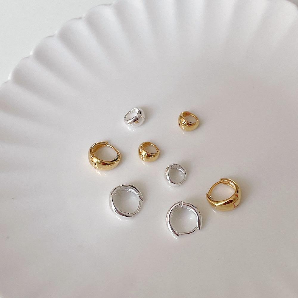 ღ역대급 주문폭주ღ [silver 925] With you 볼륨 실버 링귀걸이 (2color)