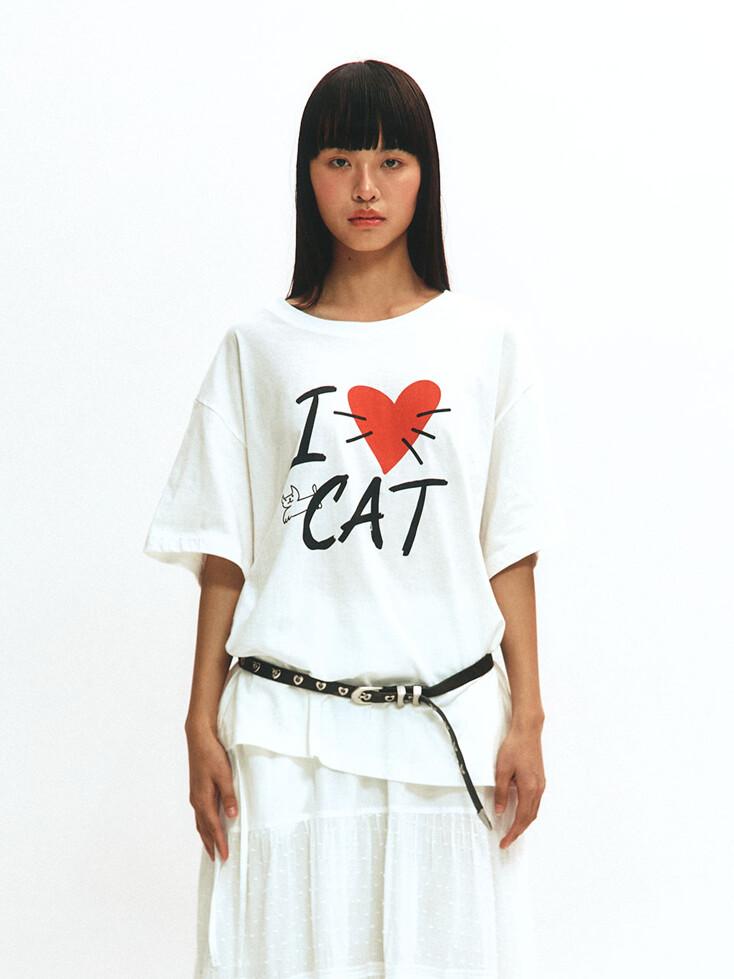 LOVE CAT BOXI T (WHITE)