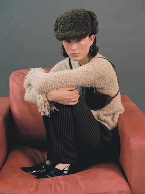 퍼 트래퍼 캡_컬리 브라운