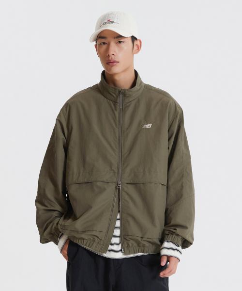 NBNAF31803 / UNI 에센셜 헤리티지 스탠드넥 웜업자켓 (KHAKI)