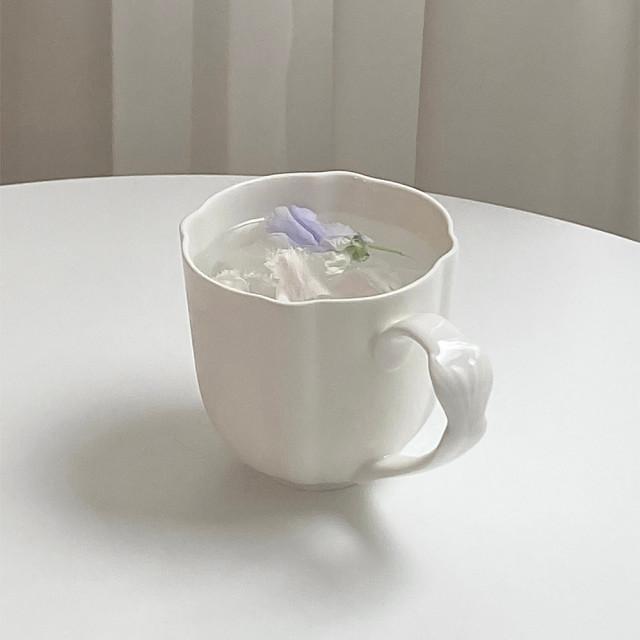 Swallow mug