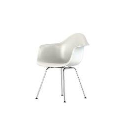 Eames Plastic Armchair, 4-leg (white / chrome)