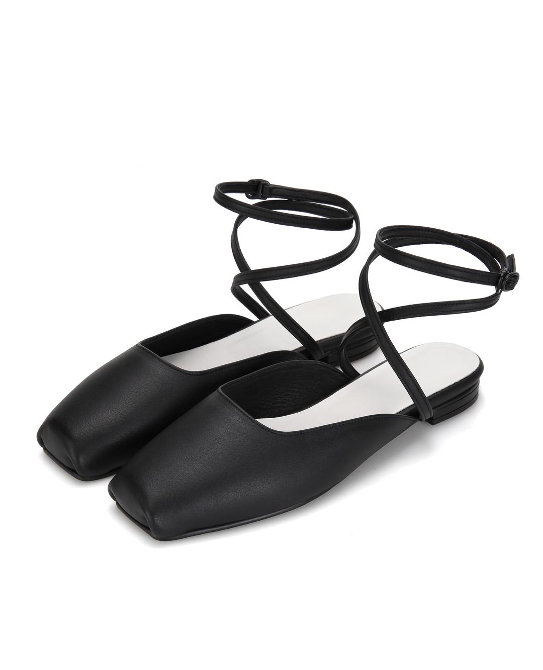 Ballet Toe Ankle Strap Flats | Black