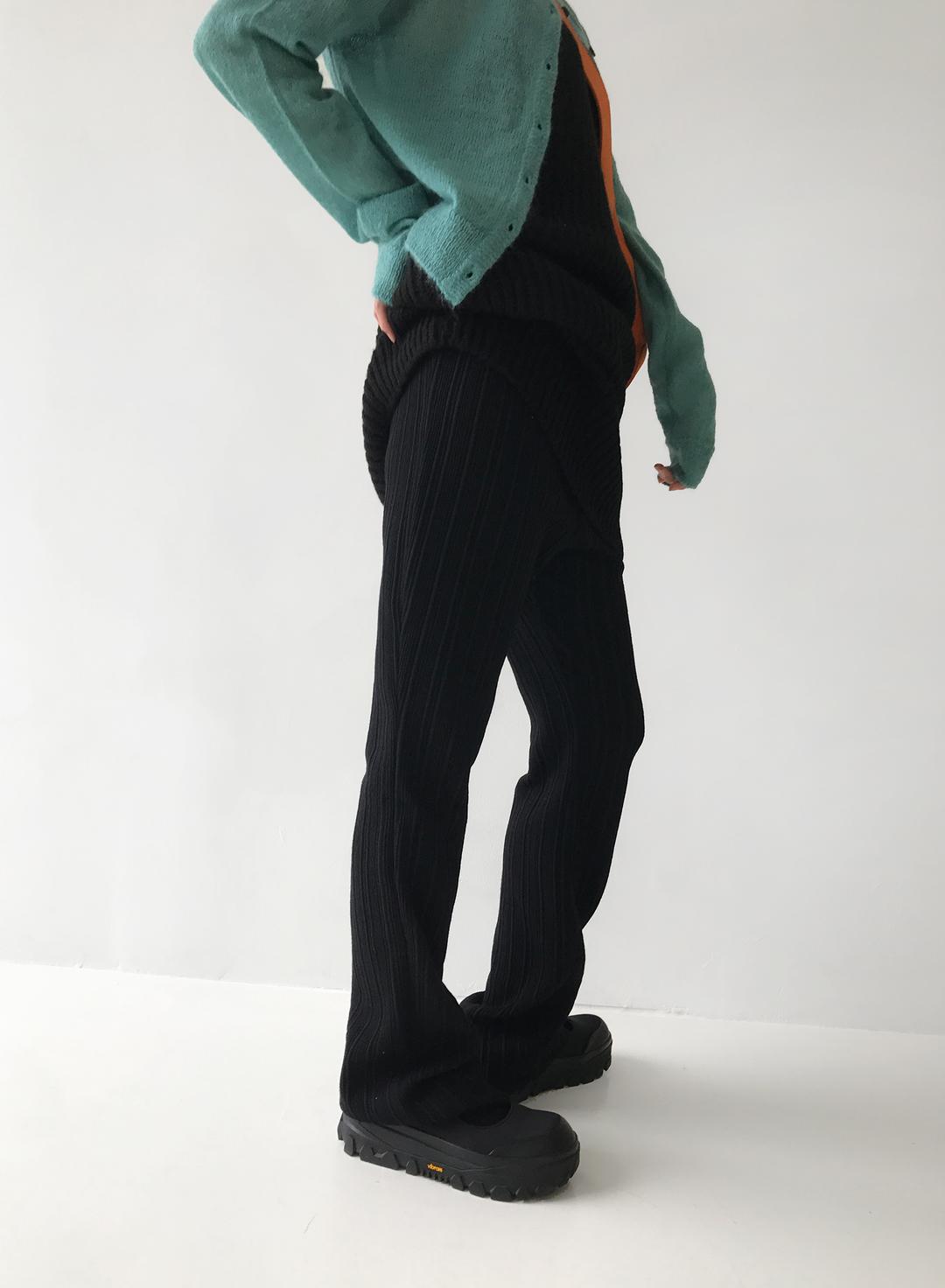 VASE KNIT PANTS, BLACK (3C)