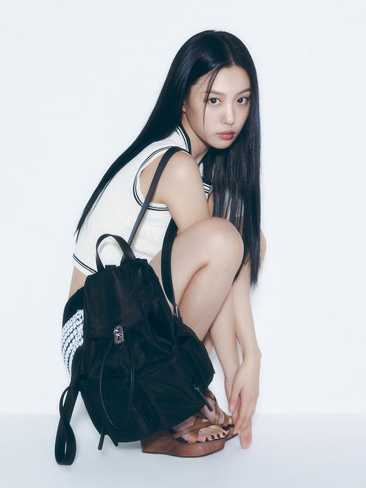 [고민시 PICK] Hey Double Pocket Backpack M (헤이 더블 포켓 백팩 미듐)_2colors