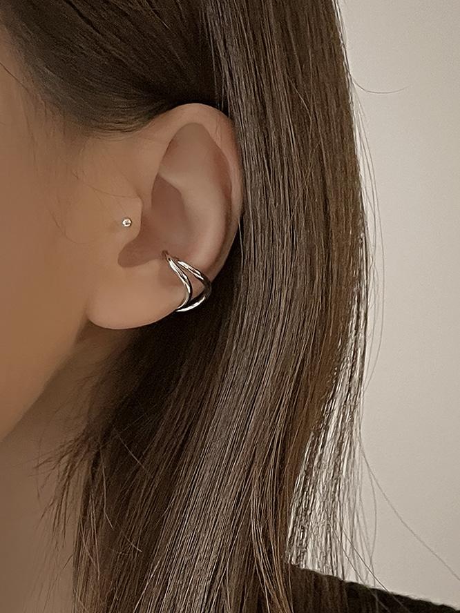 curble earcuff