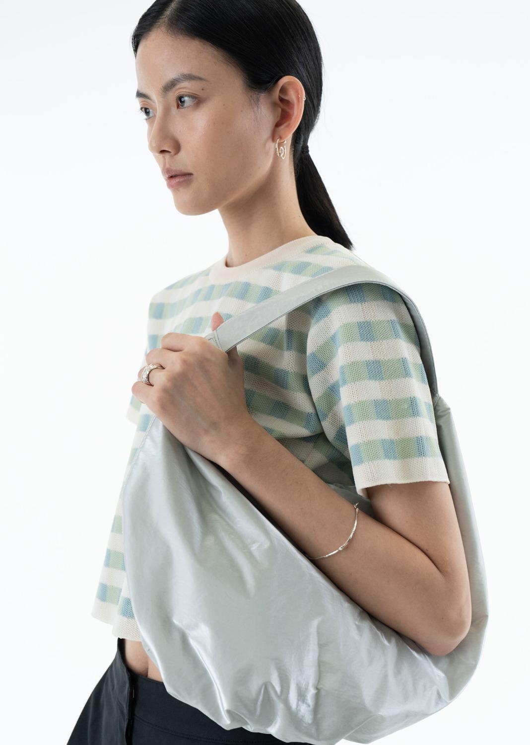 SILVER FOIL SHOULDER BAG