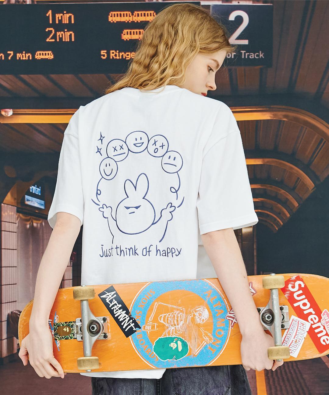 [20수] 베리어스 자수 반팔티 화이트