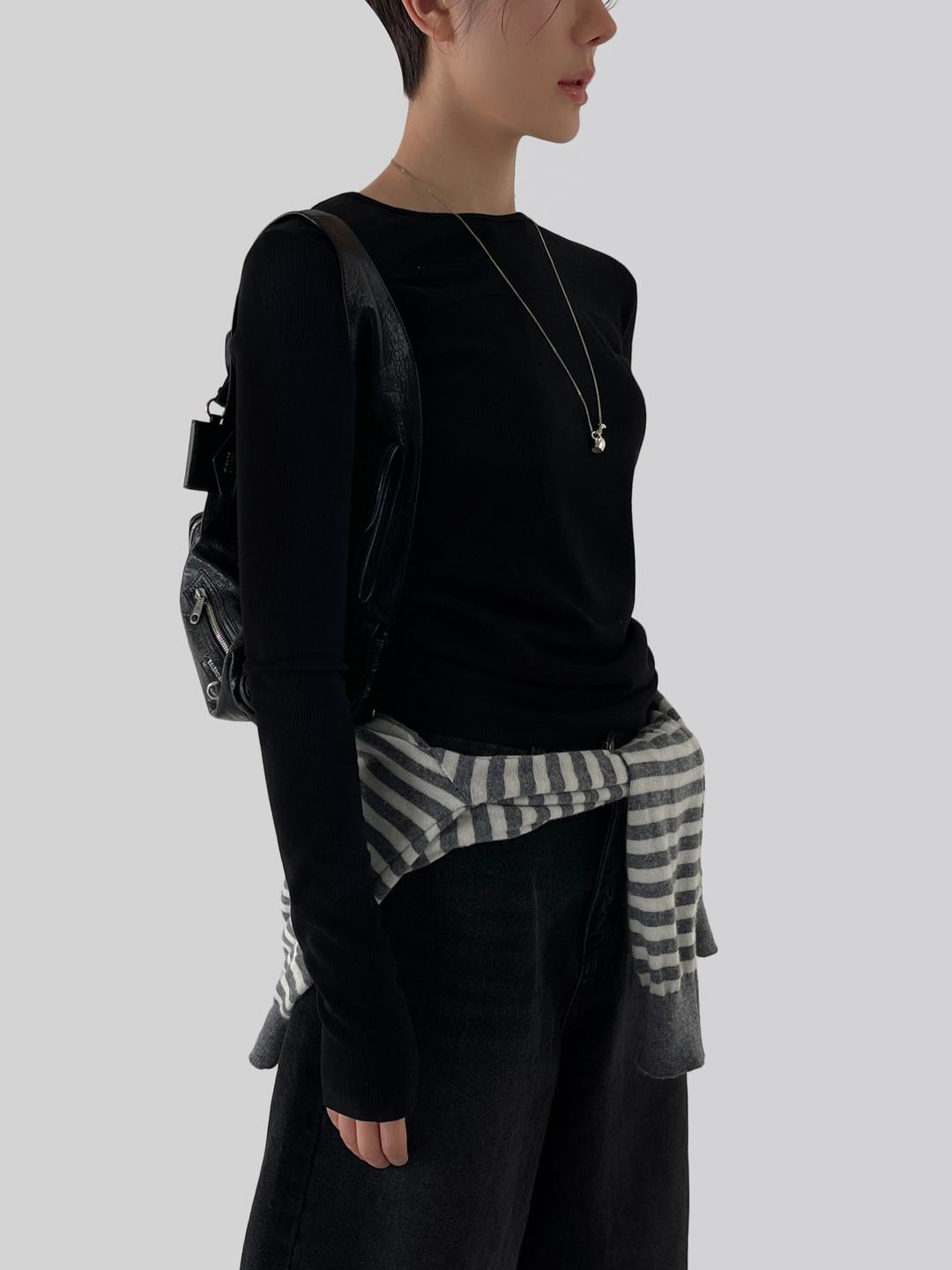 [made]볼트라운드티셔츠