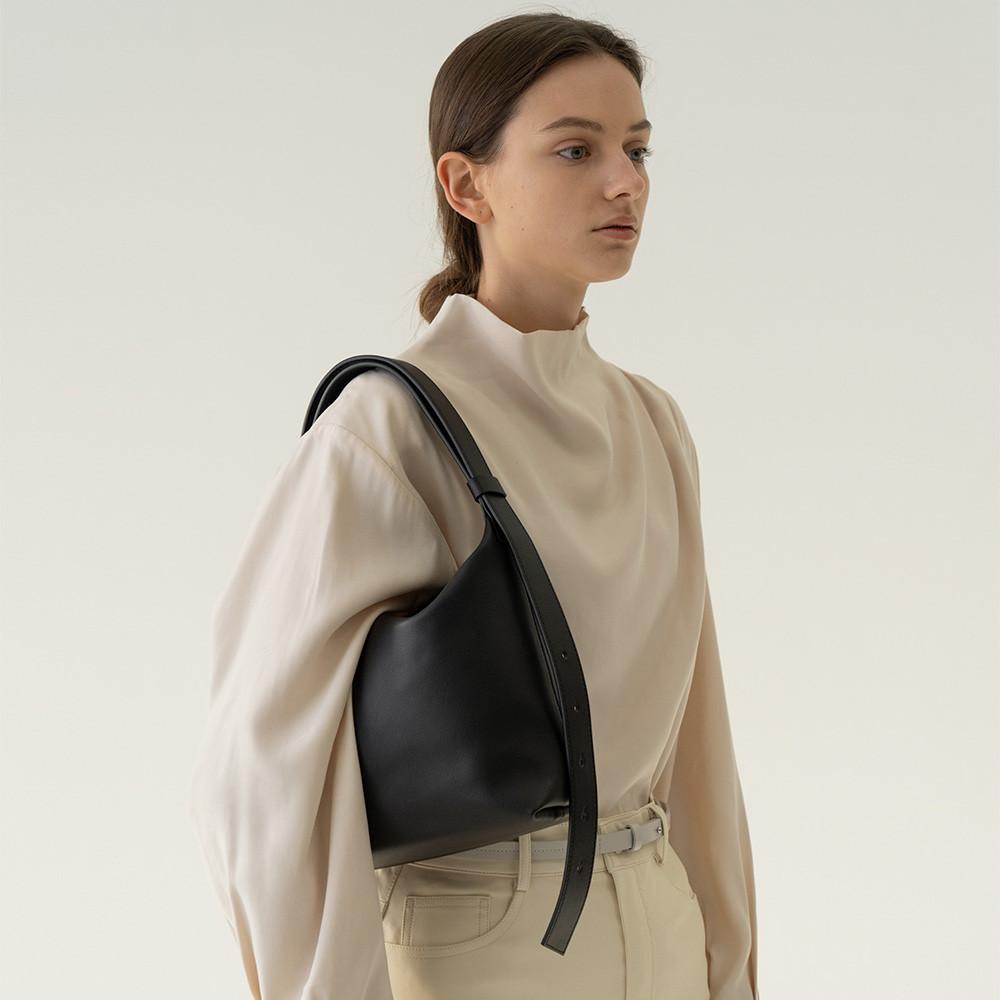 아보네 가띠백 블랙 Gatti bag black