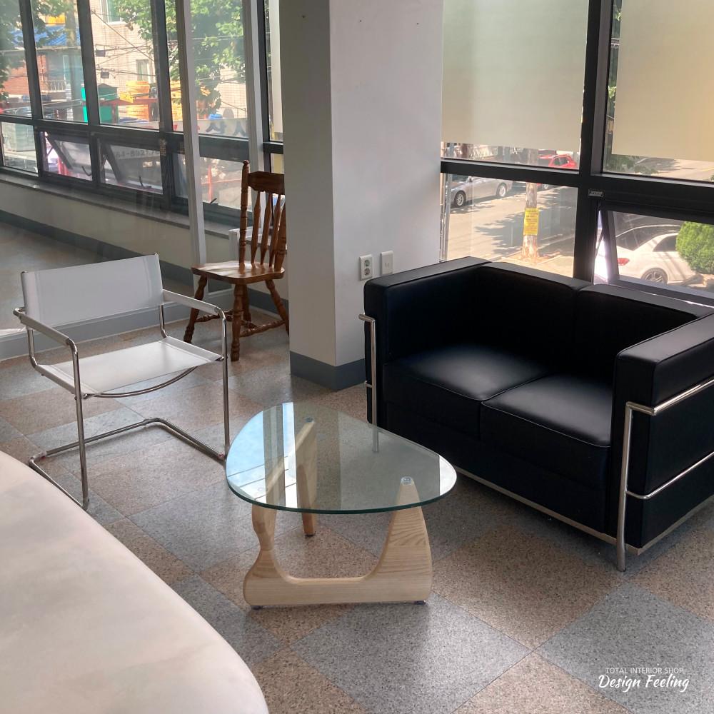 디자인필링 이사무노구치 테이블 원목 강화유리 거실 테이블 6종 유리색 변경가능