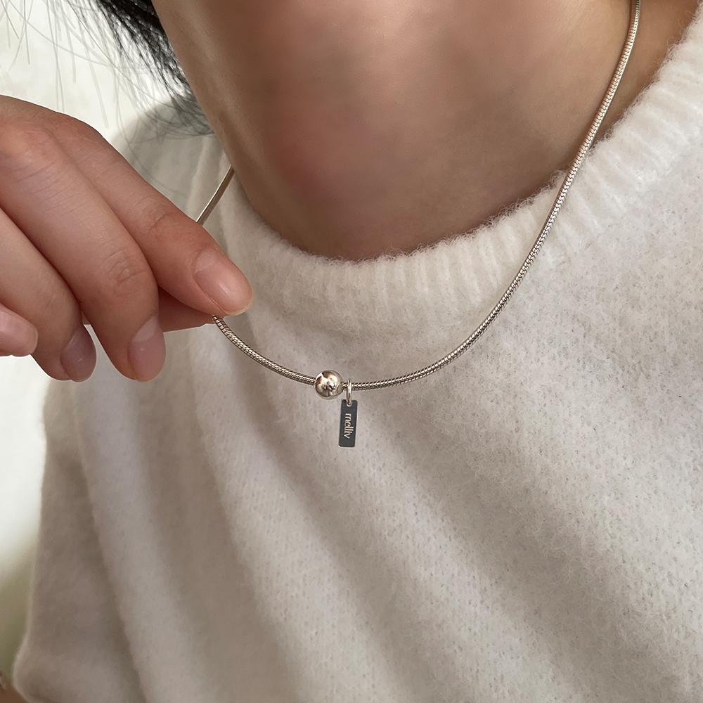 실버 볼 포인트 스퀘어 Tag 스네이크 체인 목걸이_mvn35