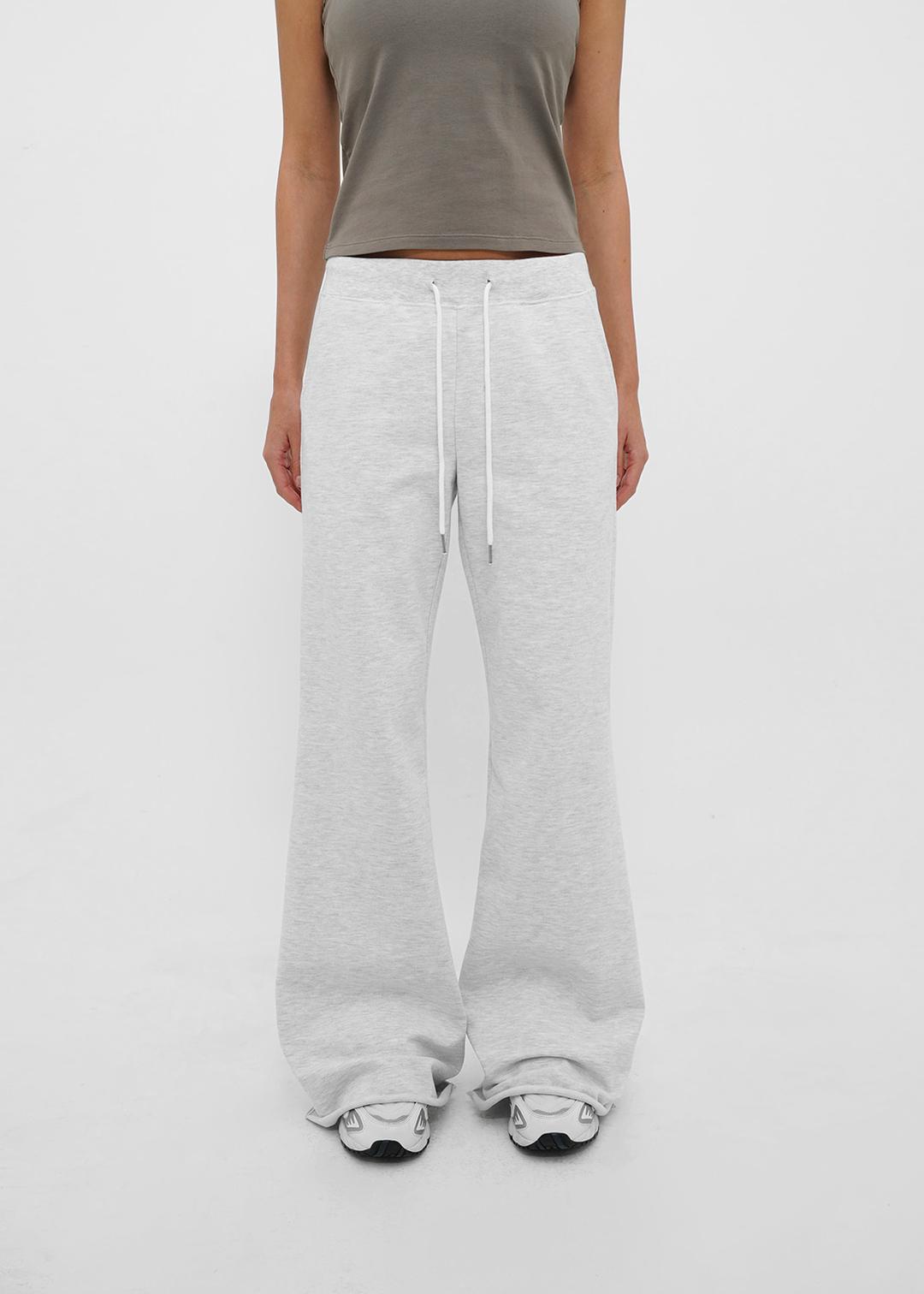 [B-BASIC] 미드스웨트 컷팅 부츠컷 팬츠