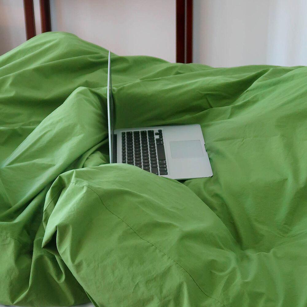 forest green simple bedding