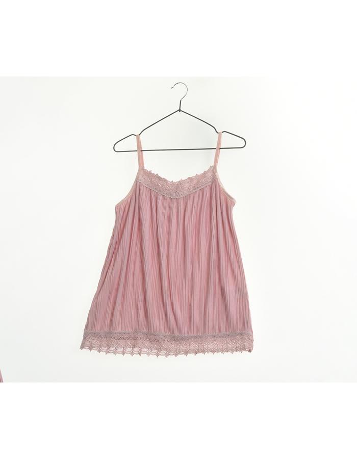 A.V.V 플리츠 레이스 탑 / WOMAN L