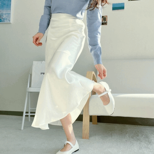 ✨차르르핏✨ 실키 새틴 플레어스커트 /롱스커트/플리츠스커트/청치마/샤스커트/a라인스커트/머메이드스커트/카고스커트/하객룩/출근룩/랩스커트/여름원피스/샤틴스커트/비치원피스/플랫슈즈