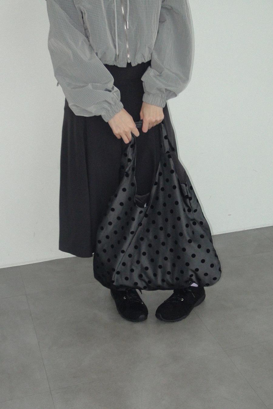 DOT SHOULDER BAG