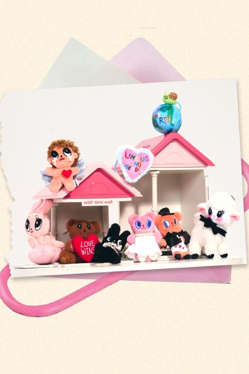 MOF ISC Original Doll Key Ring