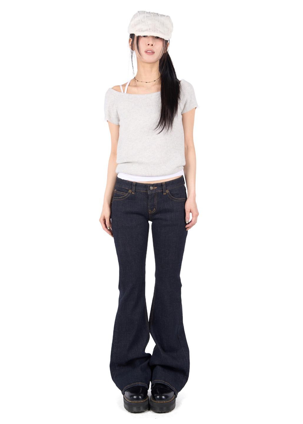 LOW RAW FLARE JEANS