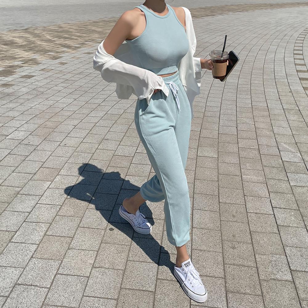 자체제작 꾸안꾸 홀터넥 크롭 탑 조거 팬츠 트레이닝 세트