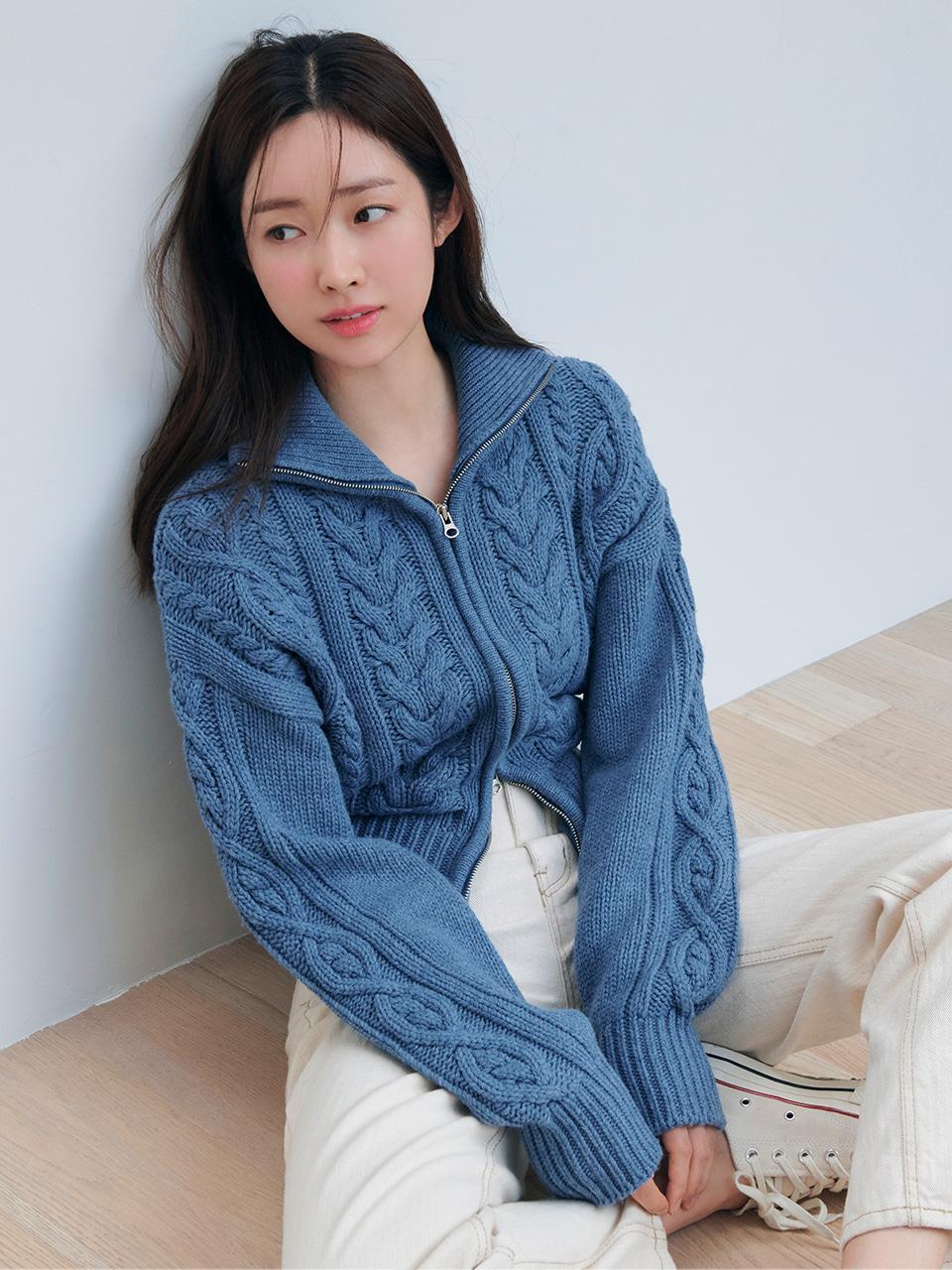 [22CW] 울 케이블 니트 집업 가디건_BLUE