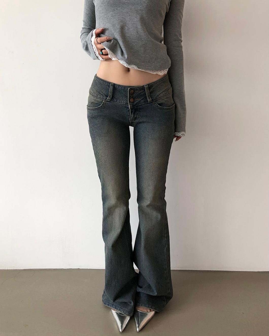 Ben Two-button Stripe Bootscut