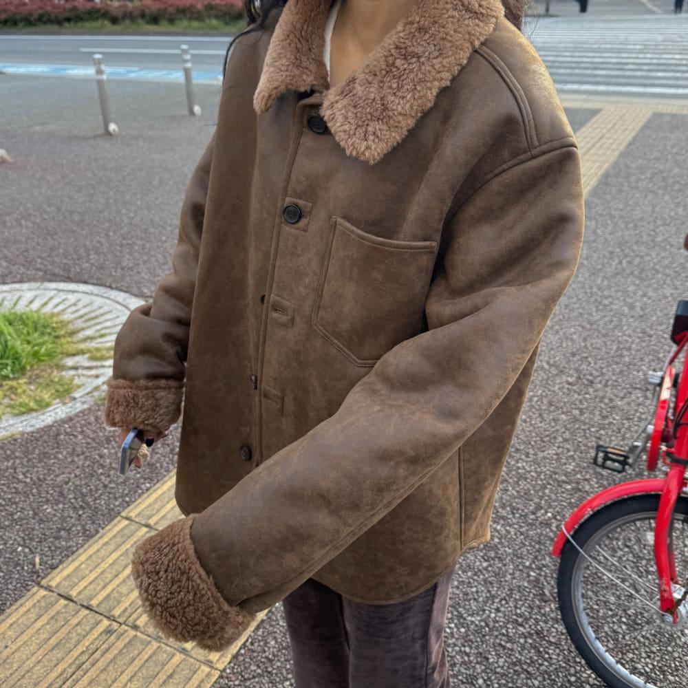 코시 오버핏 셔츠 무스탕 (2col) 블랙 브라운