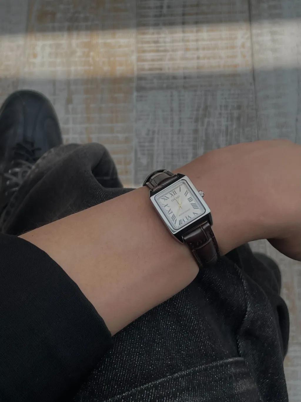 [무료배송] 카시오 CASIO 클래식 손목시계 LTP-V007L 블랙 브라운 4종