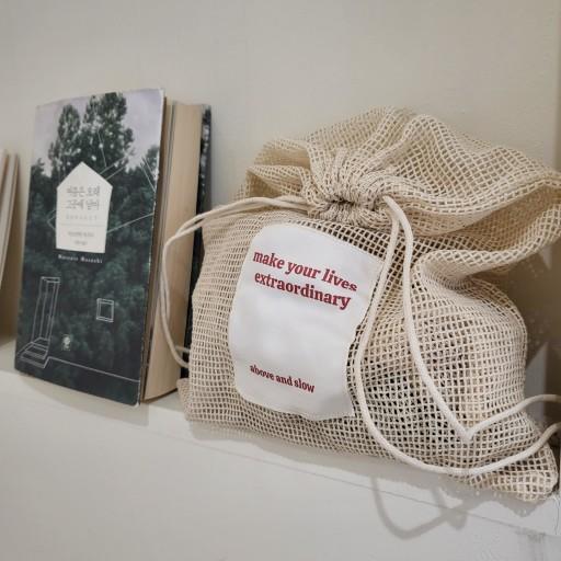 어보브 앤 슬로우 매쉬 파우치