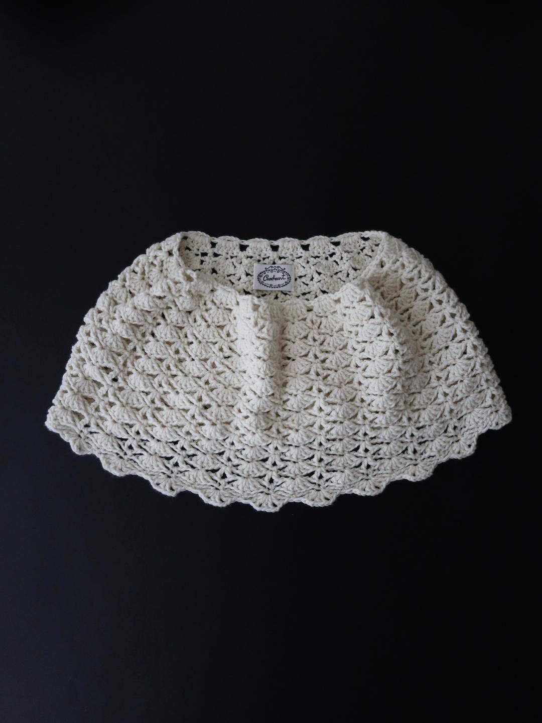 Crochet cape cream