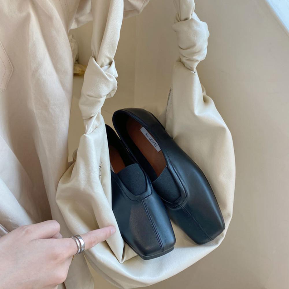 스탠다드 스퀘어 여성 로퍼