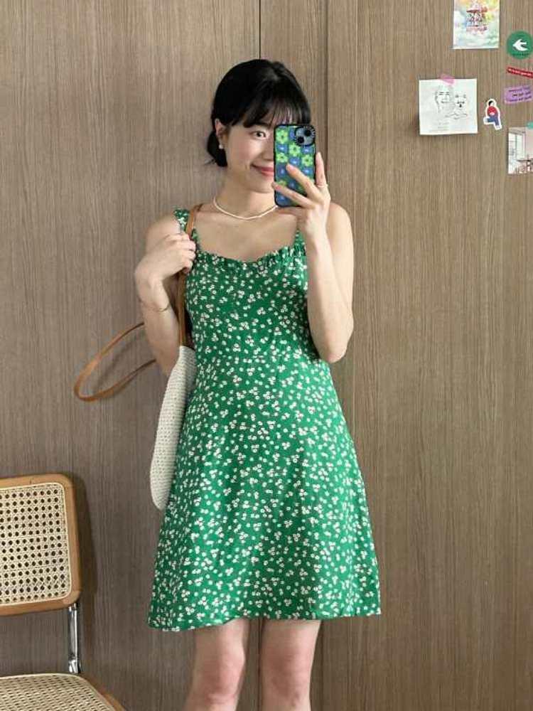 잔꽃 뷔스티에 여름 나시 셔링 미니 원피스 (화이트 그린 네이비)