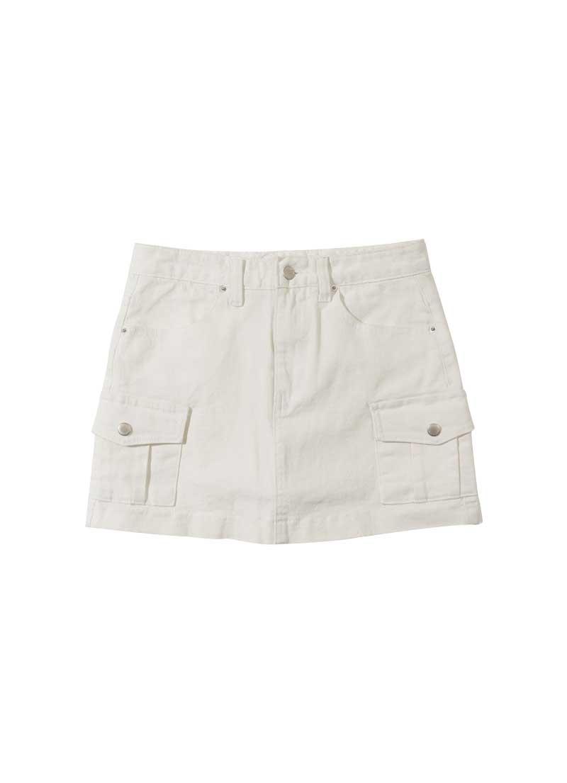 SIDE POCKET CARGO SKIRT / WHITE