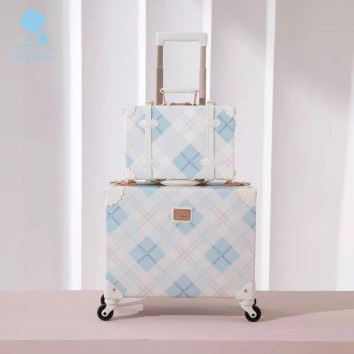 갬볼(GAMBOL)  기내용 캐리어 레디백 레트로 트렁크 유니워커 - 사이즈 & 후기 | 무신사