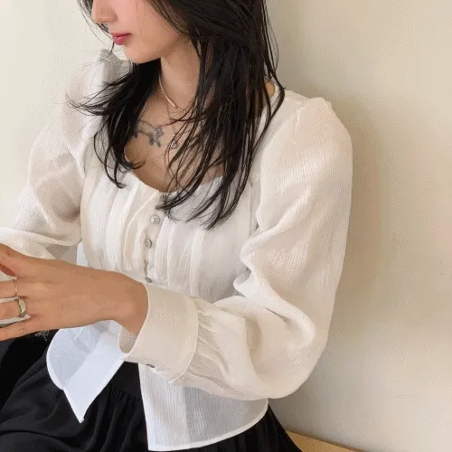 [최저가/바로배송] 코츠 하트 셔링 블라우스