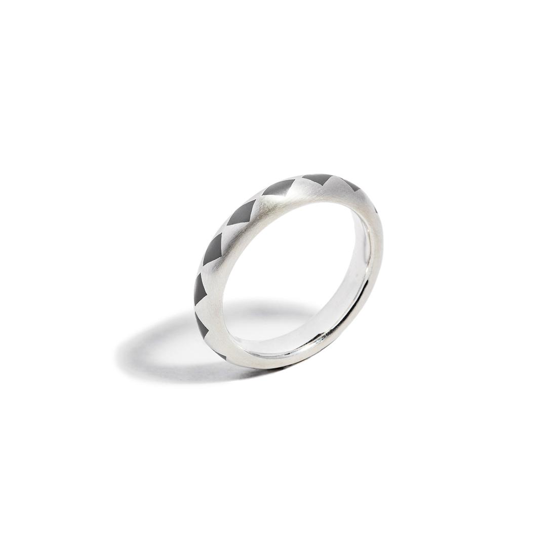 Mondrian Grey_Silver